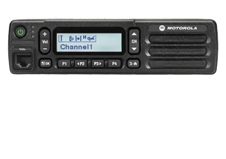 Motorola Solutions MOTOTRBO DM2600, La veicolare analogica e digitale con display alfanumerico e audio intelligente.